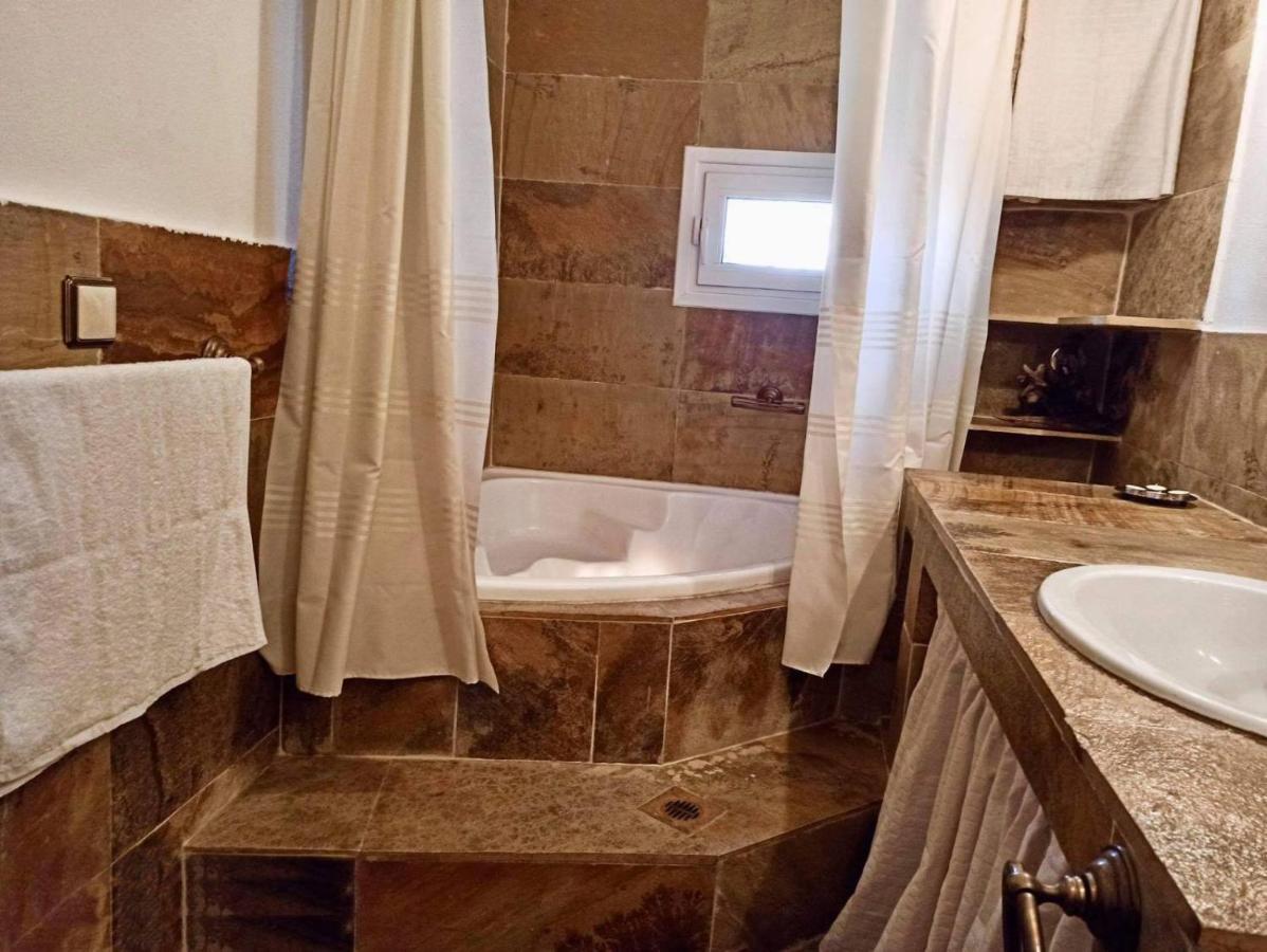 Pantheon Appartement Serres Buitenkant foto